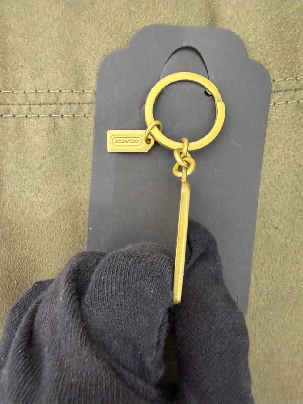 VINTAGE COACH BRASS HORSE & CARRIAGE KEYRING / BAG CHARM